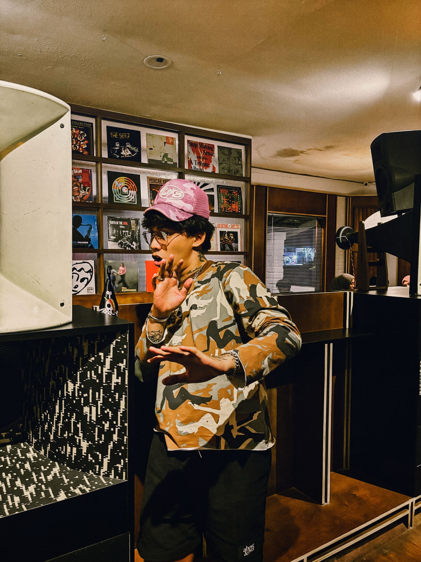Just hat-ing around in my favorite pink pick 💕  Two8 Pink Camo Trucker Hat DROPPING 28 AUGUST Sub